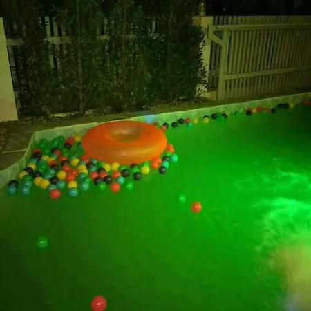350M To Beach Pool Villa HHQ Room photo